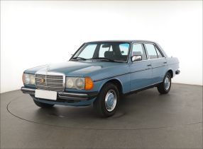 Mercedes - Benz W123 - 1982