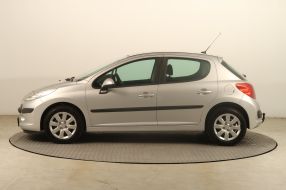 Peugeot 207 - 2009