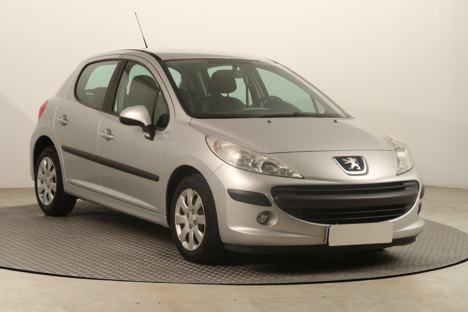 Peugeot 207 - 2009