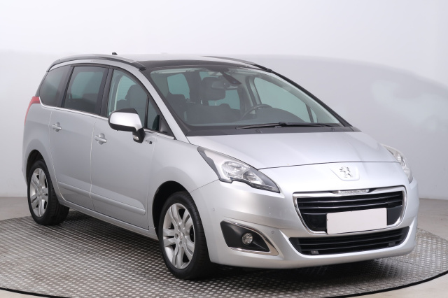 Peugeot 5008 2016