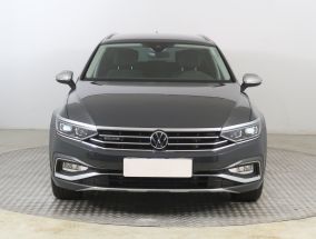 Volkswagen Passat - 2021