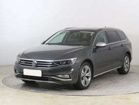 Volkswagen Passat - 2021