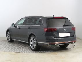 Volkswagen Passat - 2021