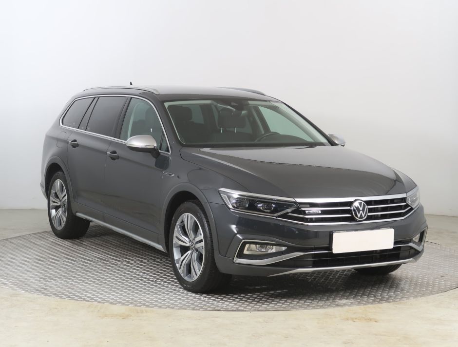 Volkswagen Passat - 2021