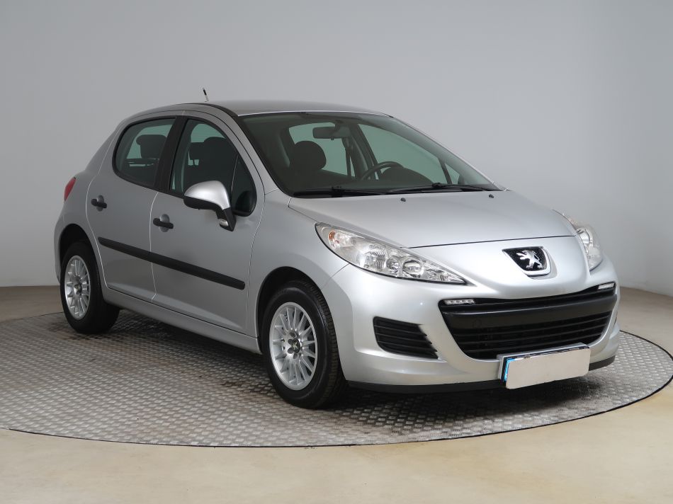 Peugeot 207 - 2009