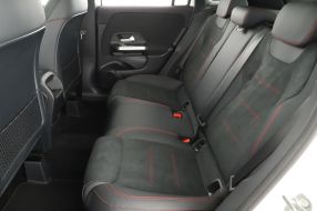 Mercedes-Benz GLA - 2025