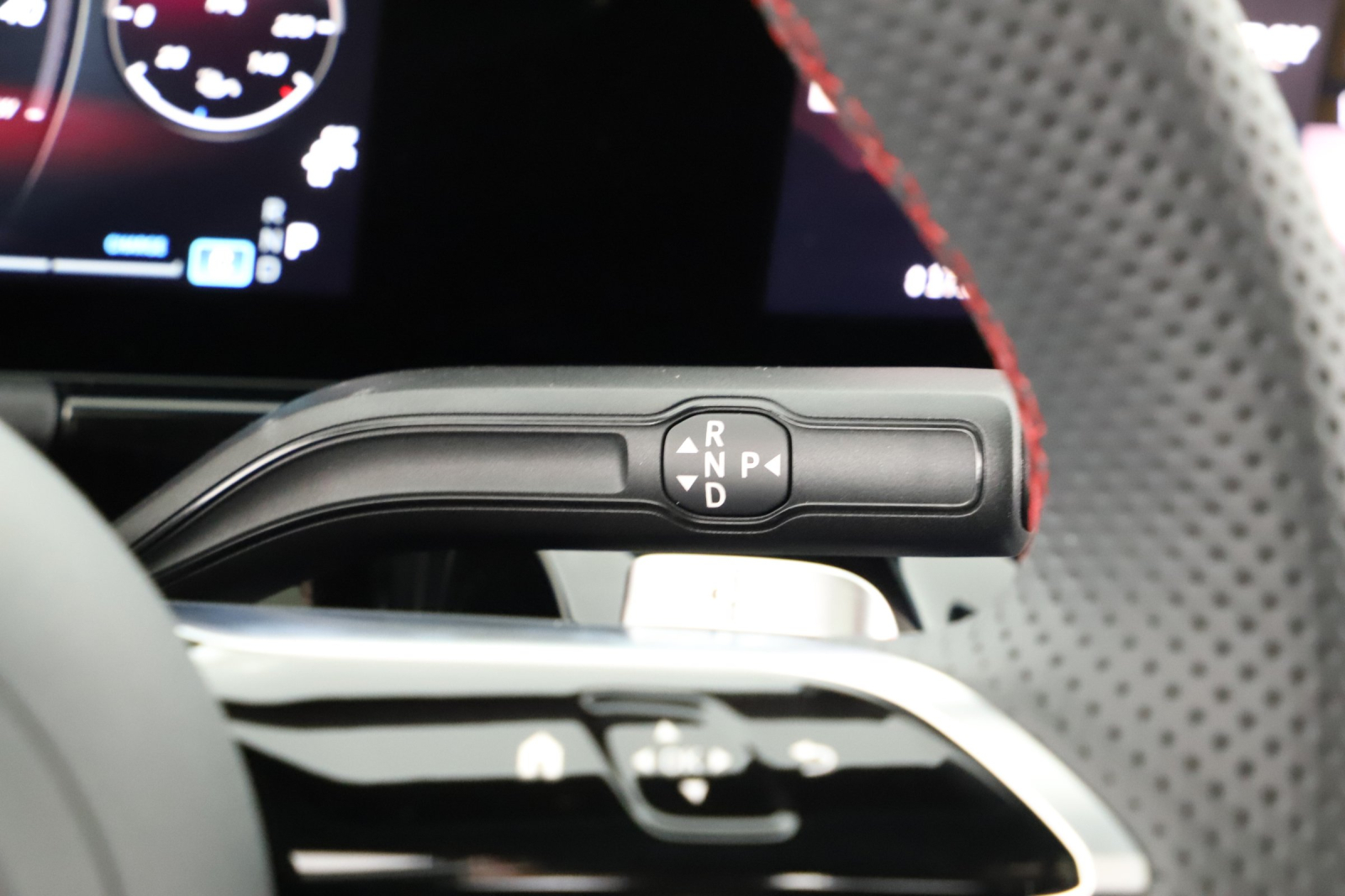 Mercedes-Benz GLA - 2025