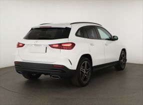 Mercedes-Benz GLA - 2025