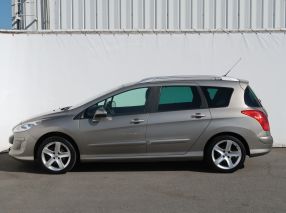Peugeot 308 - 2010