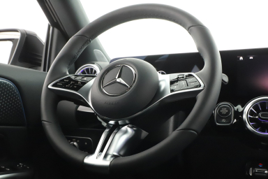 Mercedes-Benz GLA - 2025