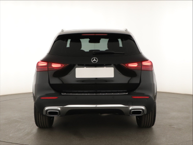 Mercedes-Benz GLA - 2025