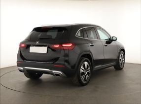 Mercedes-Benz GLA - 2025