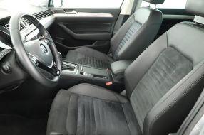 Volkswagen Passat - 2017