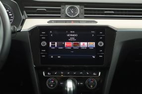 Volkswagen Passat - 2017