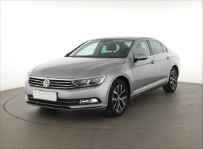 Volkswagen Passat - 2017