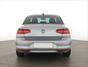 Volkswagen Passat - 2017