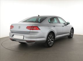 Volkswagen Passat - 2017