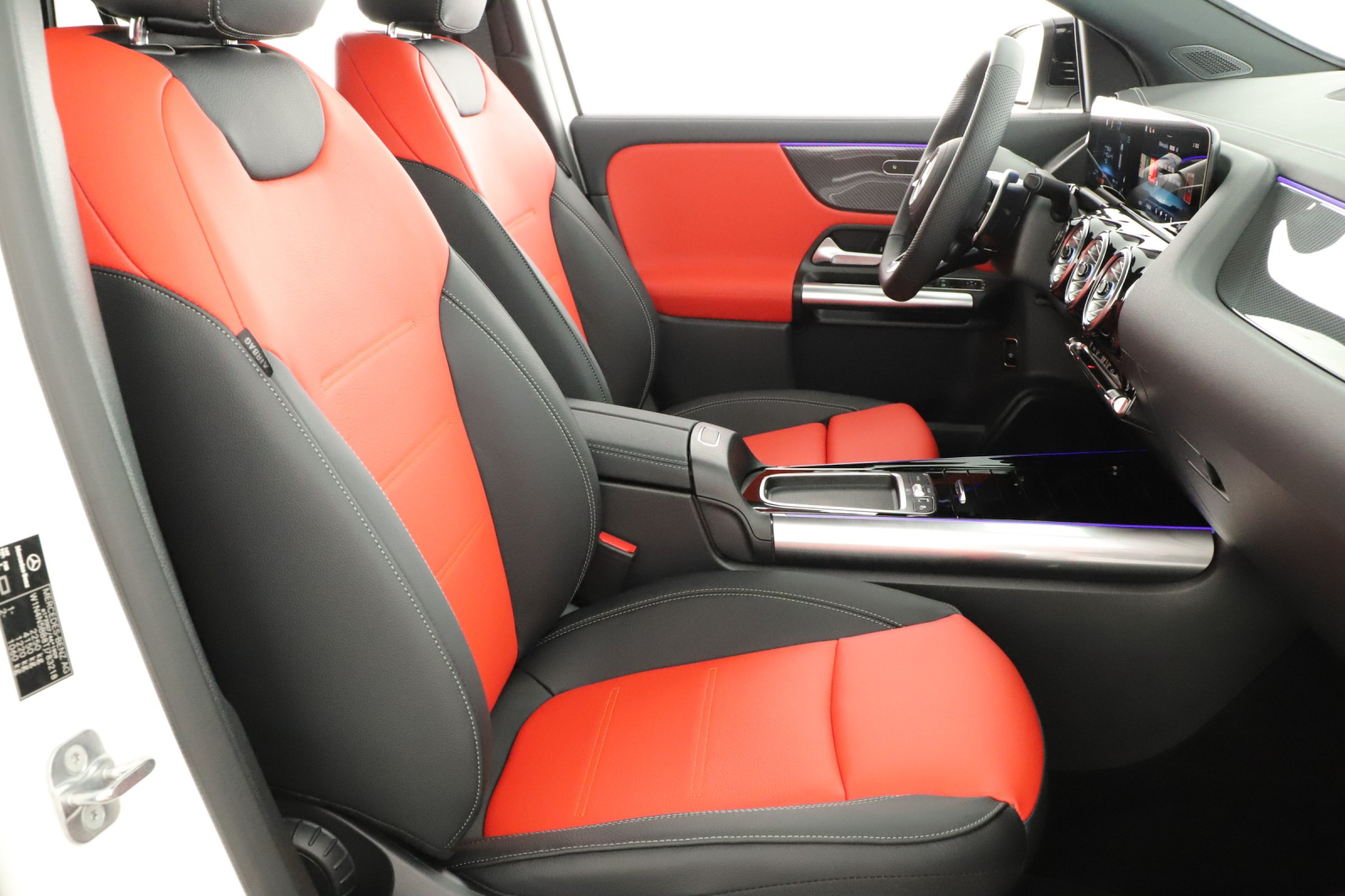 Mercedes-Benz GLA - 2025