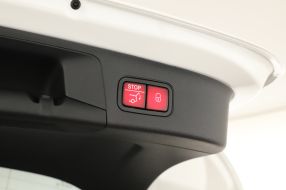 Mercedes-Benz GLA - 2025