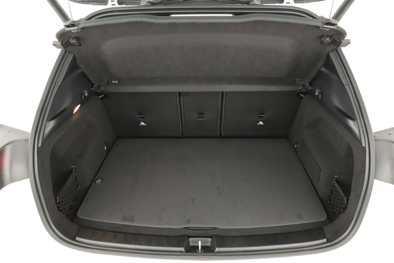 Mercedes-Benz GLA - 2025