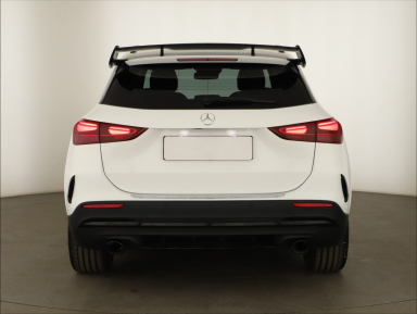 Mercedes-Benz GLA - 2025