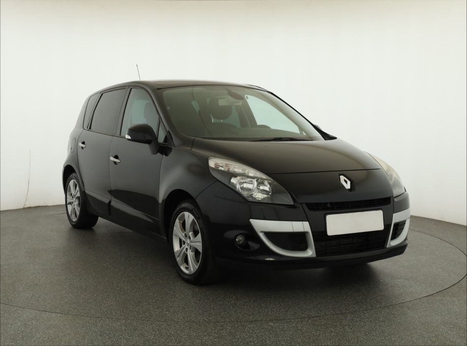 Renault Scenic - 2011