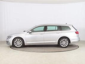 Volkswagen Passat - 2017