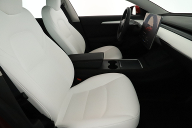 Tesla Model 3 - 2023