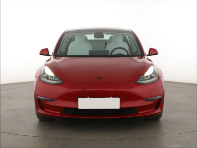 Tesla Model 3 - 2023