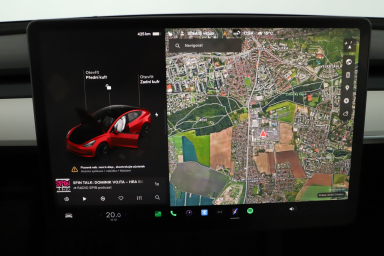 Tesla Model 3 - 2023