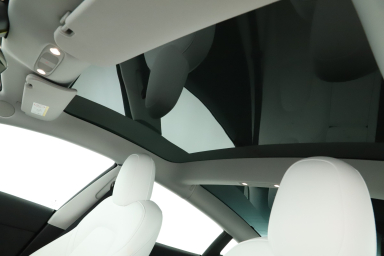 Tesla Model 3 - 2023