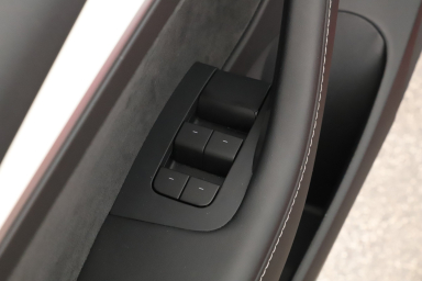 Tesla Model 3 - 2023