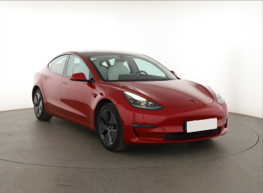 Tesla Model 3 - 2023