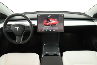 Tesla Model 3 - 2023