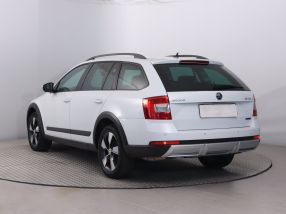 Skoda Octavia Scout - 2014