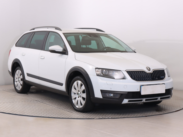 Škoda Octavia Scout 2014