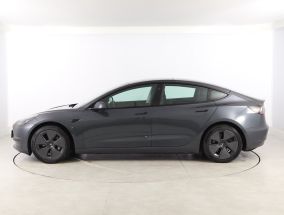 Tesla Model 3 - 2021