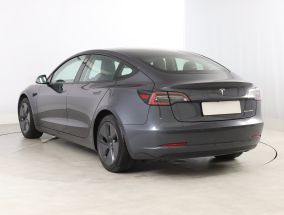 Tesla Model 3 - 2021