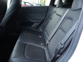 Tesla Model Y - 2022