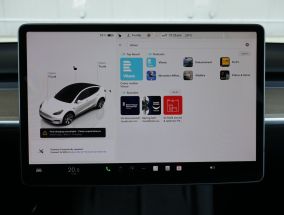 Tesla Model Y - 2022
