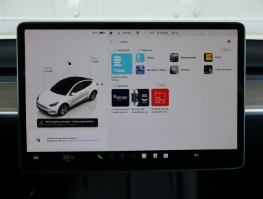 Tesla Model Y - 2022