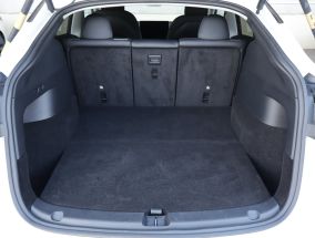 Tesla Model Y - 2022