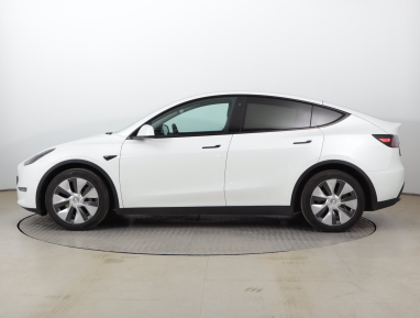 Tesla Model Y - 2022