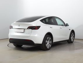 Tesla Model Y - 2022