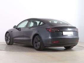 Tesla Model 3 - 2021