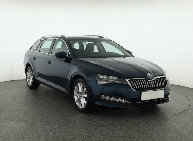 Škoda Superb 2021