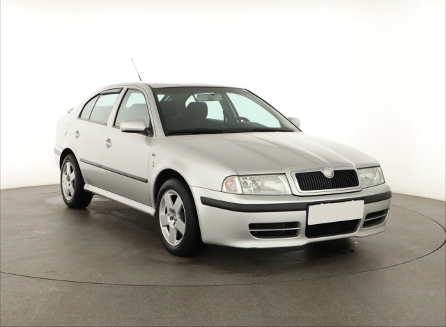 Škoda Octavia 2004