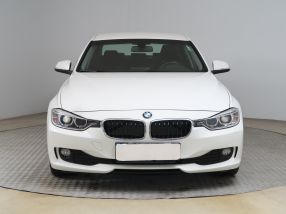 BMW 3 - 2013