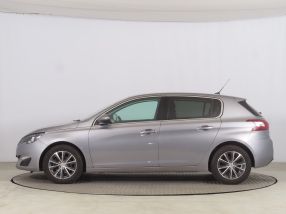 Peugeot 308 - 2016