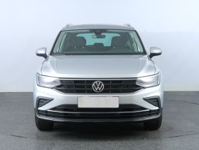 Volkswagen Tiguan - 2020